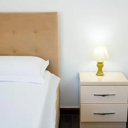 Otel Sunny Breeze