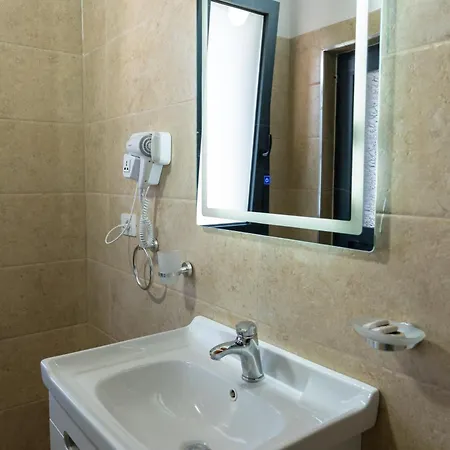 Hotel Sunny Breeze Vlore